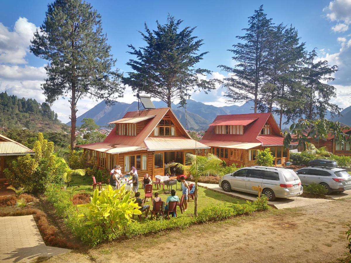 Hassinger Ranch Cabanas Oxapampa Buitenkant foto