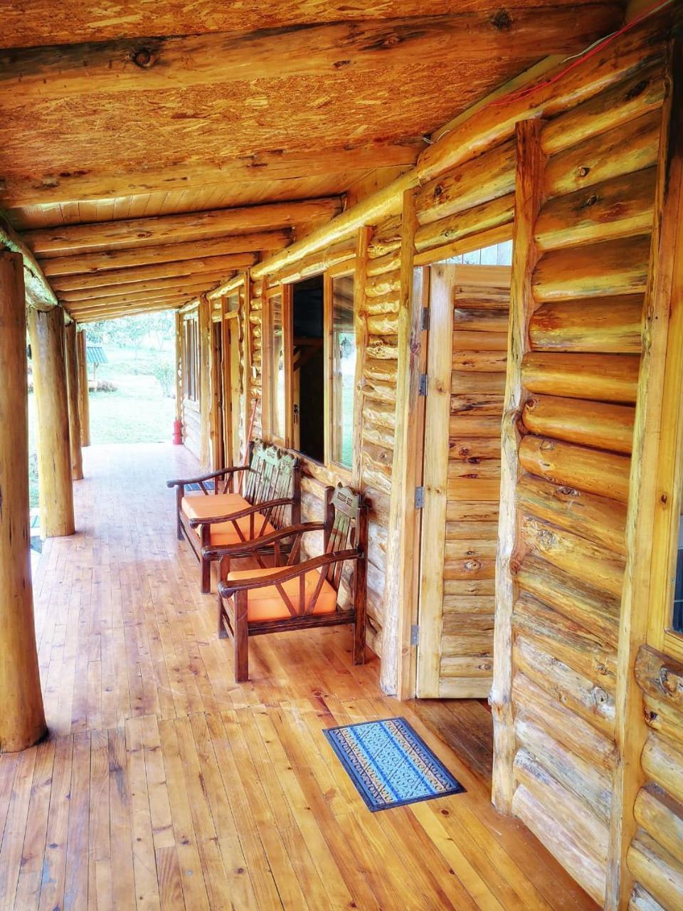 Hassinger Ranch Cabanas Oxapampa Kamer foto